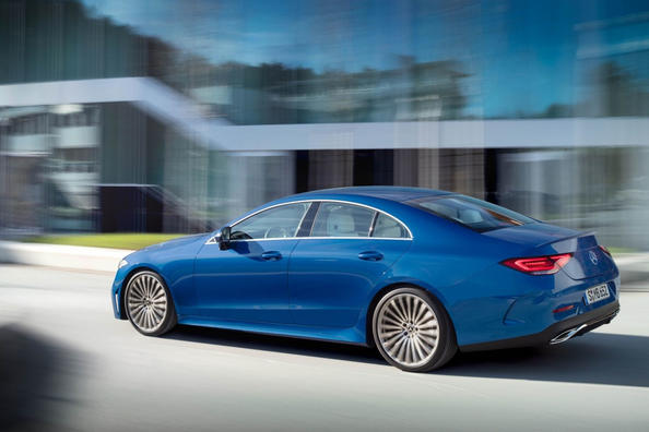 Sedan coupe cu tracțiune integrală Mercedes-Benz Clasa CLS Fotografie 4