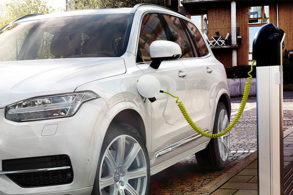 Cum să alegeți anvelopele potrivite pentru mașina dvs. electrică