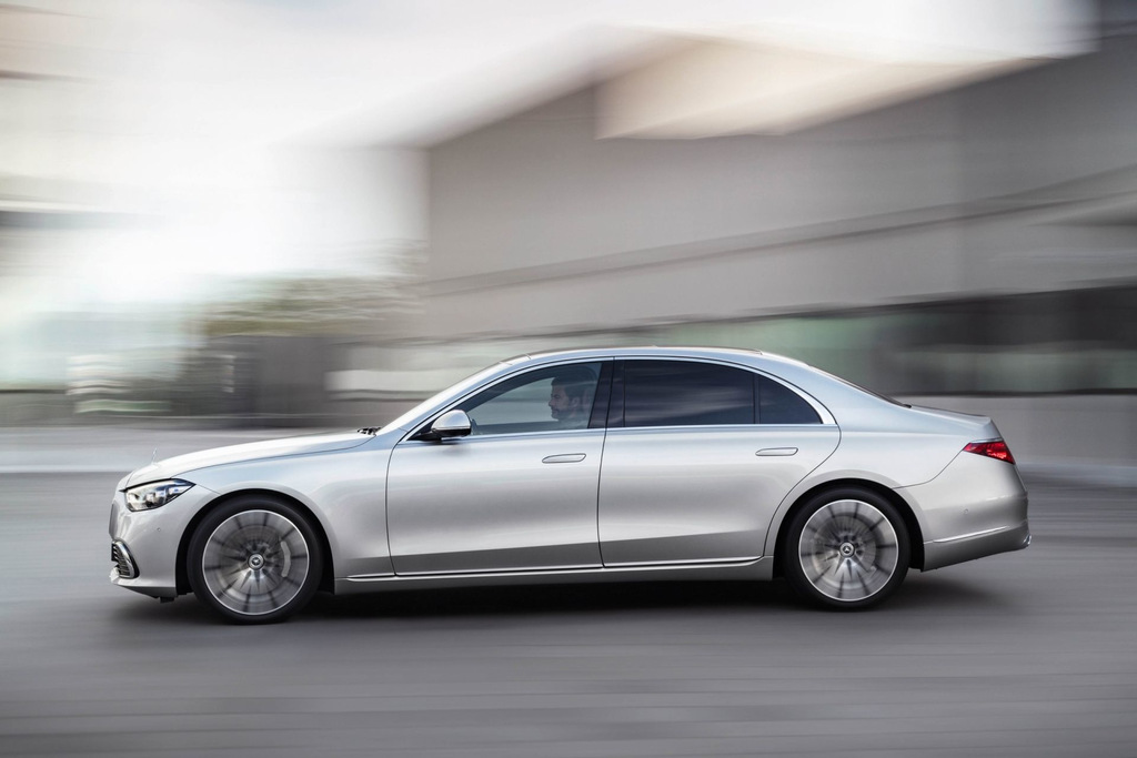 Noua generație a berlinei premium Mercedes-Benz S-Class