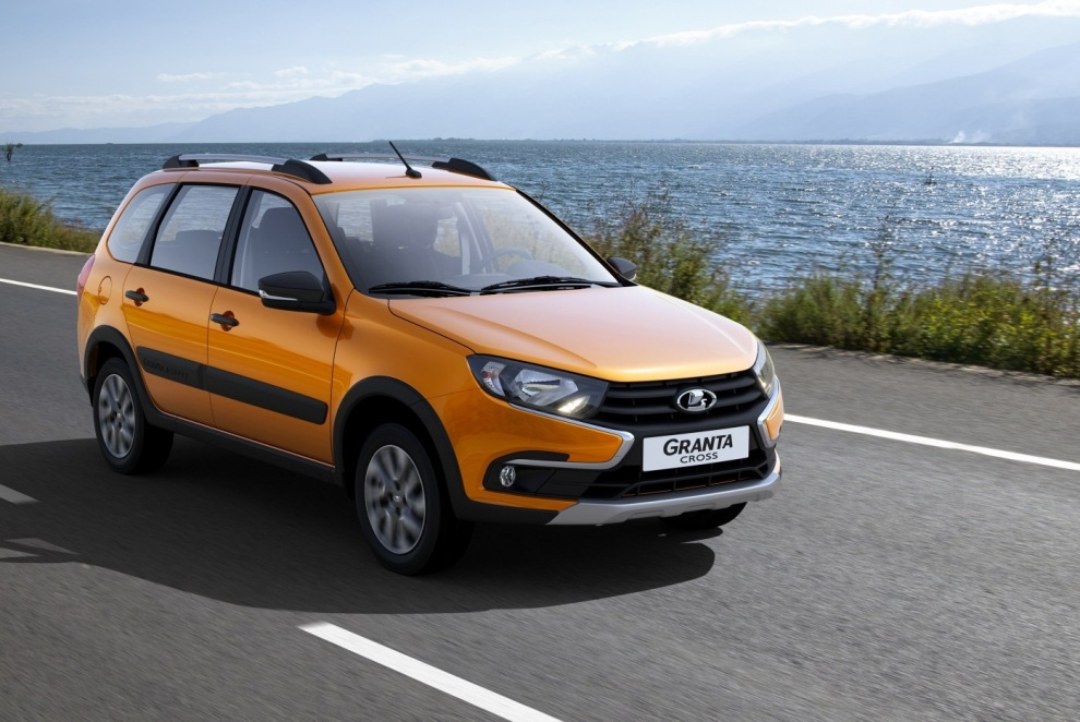Vagon de teren Lada Granta Cross