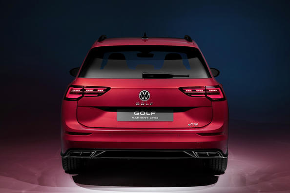 Recenzie a break-ului Volkswagen Golf Variant al celei de-a opta încarnări Fotografie 4