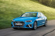 Versiune sport a sedanului Audi S4 foto 1