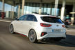 Revizuirea modificării sportive a hatchback-ului KIA Ceed GT foto 4