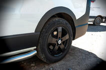 Renault Trafic 2015- Extensii aripi (6 buc, negre, ABS) foto 13
