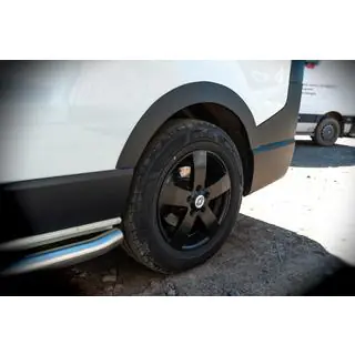 Extensii aripi (6 buc, negre, ABS) Nissan NV300/Primastar 2016- foto 4