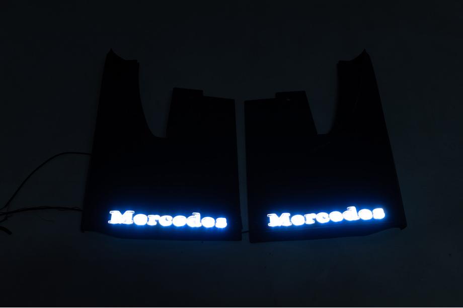 Mercedes Sprinter W901/902/903/904/905 1995–2006 Aparatori noroi Premium cu Iluminare (2 buc) Foto 4