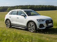 Audi Q3 2019–2025 Praguri Laterale BlackLine (2 buc, Aluminiu) foto 1