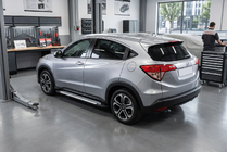 Honda HR-V 2014-2021 Praguri laterale Allmond Grey (2 buc, aluminiu) foto 2