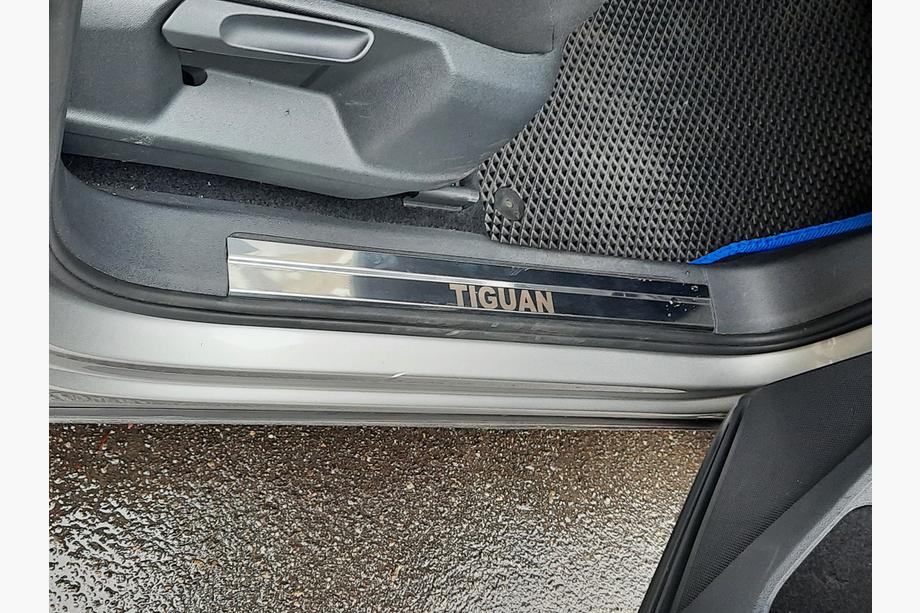 Volkswagen Tiguan 2016-2023 Praguri inox Carmos Foto 3