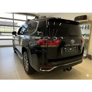 Spoiler OEM Design foto 1