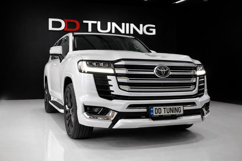 Toyota Land Cruiser 300 2021- Kit Caroserie VXR Alb Foto 2