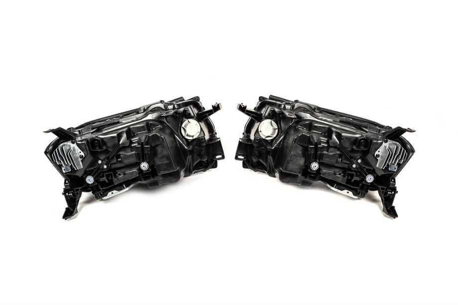 Toyota Land Cruiser 200 2007-2021 Kit restyling catre LC 300 High-Line (V1) Foto 8