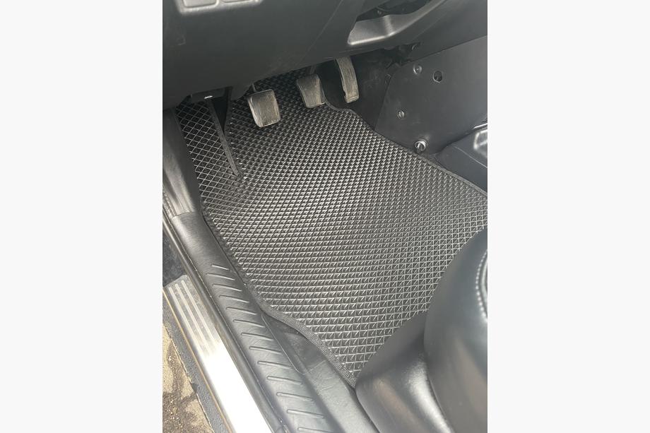 Ford Mondeo 2000-2007 Covorase EVA (negre) Image