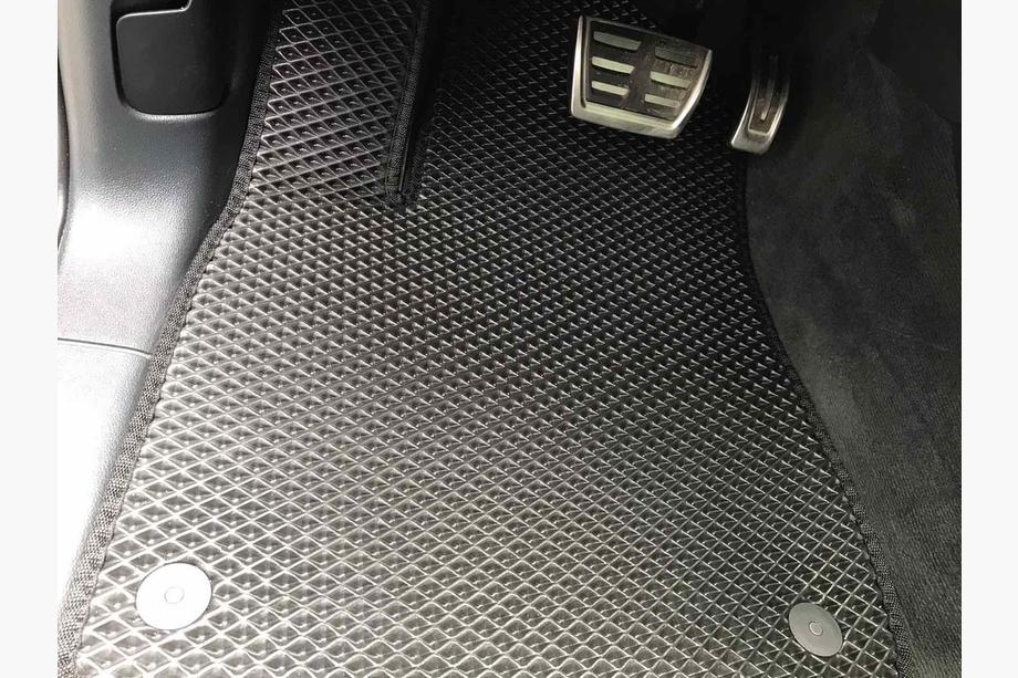 Audi Q7 2015–2026 Covorase EVA (negre) Image