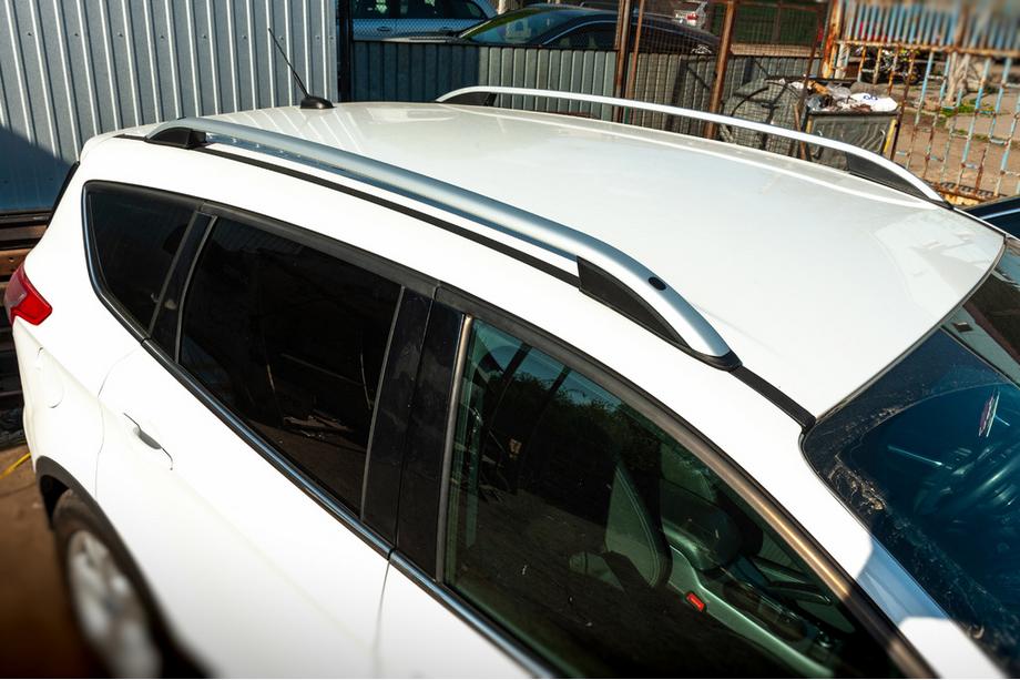 Ford Kuga/Escape 2013-2019 Bare longitudinale Skyport (argintiu) Image