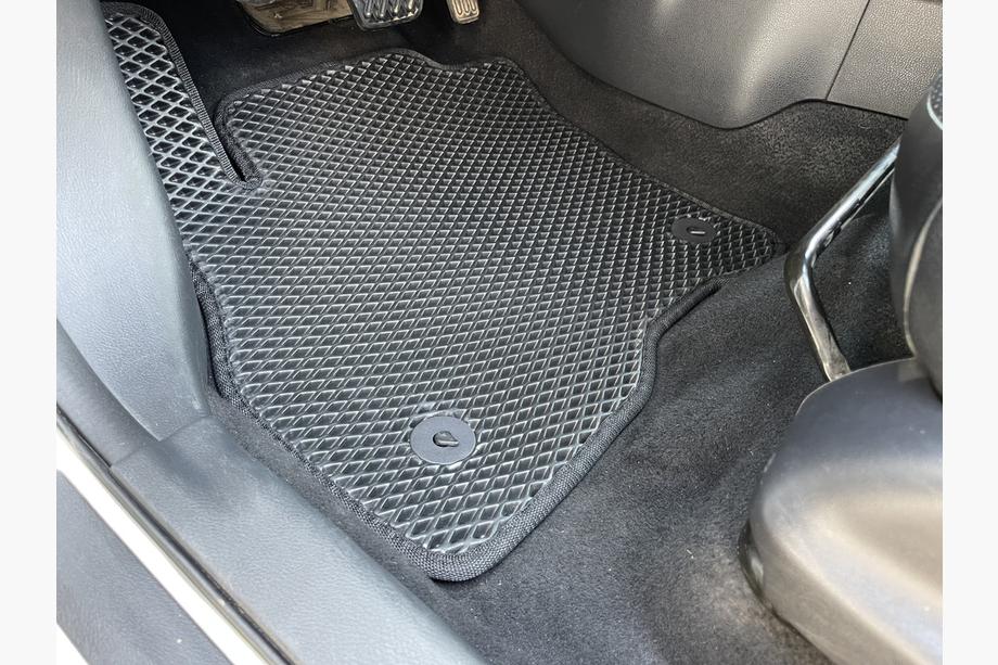 Nissan Leaf 2010-2017 Covorase EVA (negre) Image