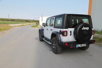 Jeep Wrangler 2018- Praguri Laterale Tayga V2 (2 buc, Aluminiu) foto 2