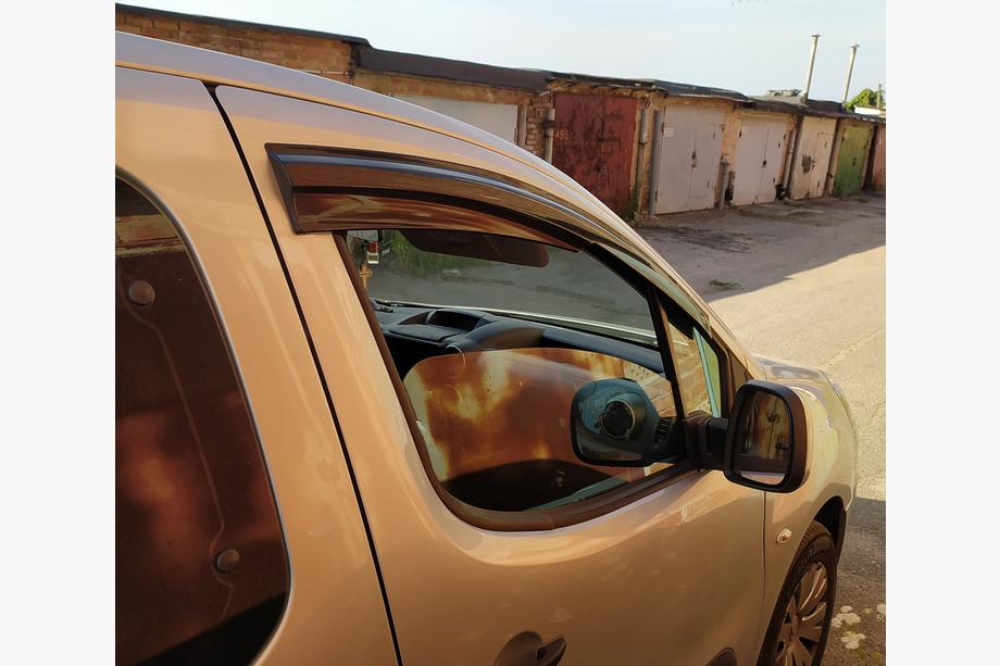 Citroen Berlingo 2008-2018 Deflectoare Geamuri (2 buc, Sunplex Sport) Image