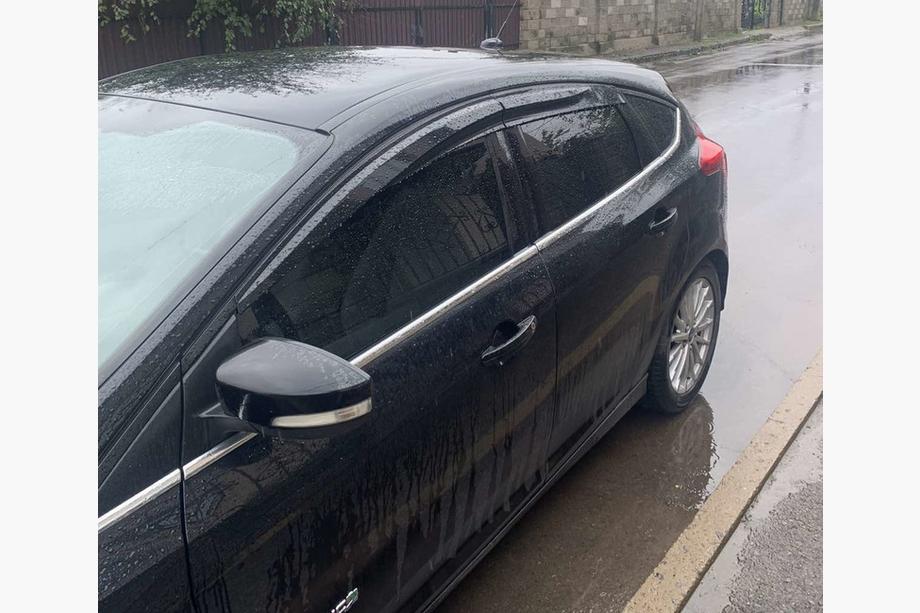 Ford Focus III 2011-2017 Deflectoare geamuri HB/Sedan (4 buc, Sunplex Sport) Image