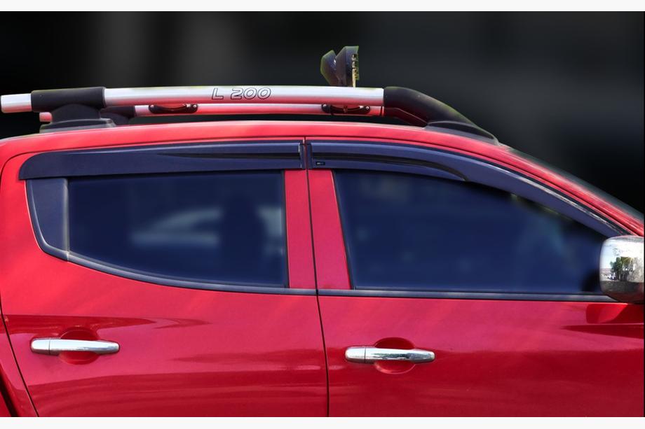 Mitsubishi L200 2006-2015 Deflectoare Geamuri (4 buc, Sunplex Sport) Foto 5