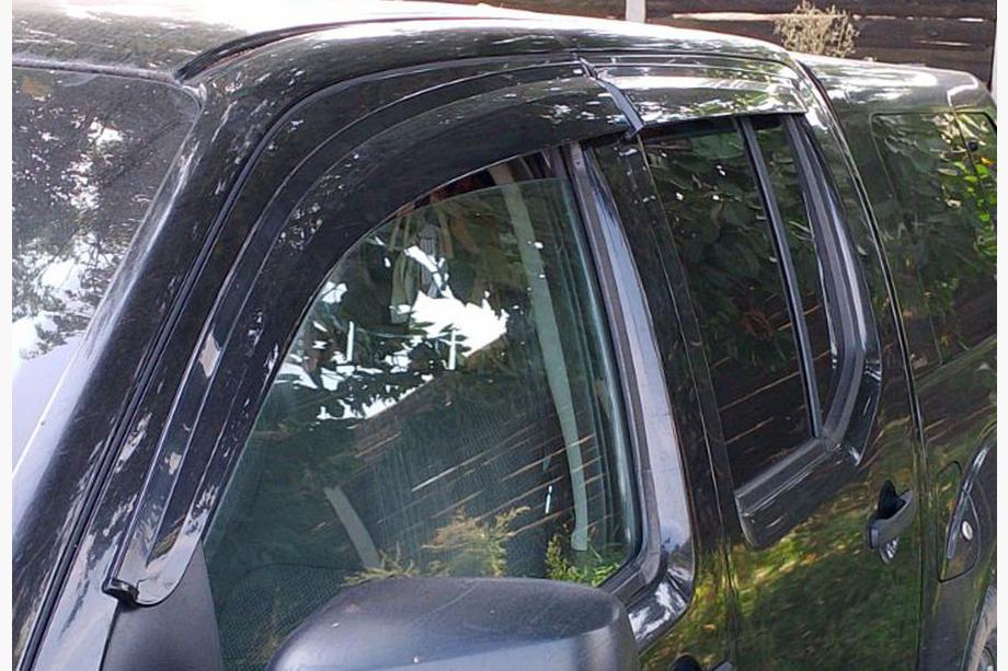 Nissan NP300 1999-2015 Deflectoare Geamuri (4 buc, Sunplex Sport) Foto 1