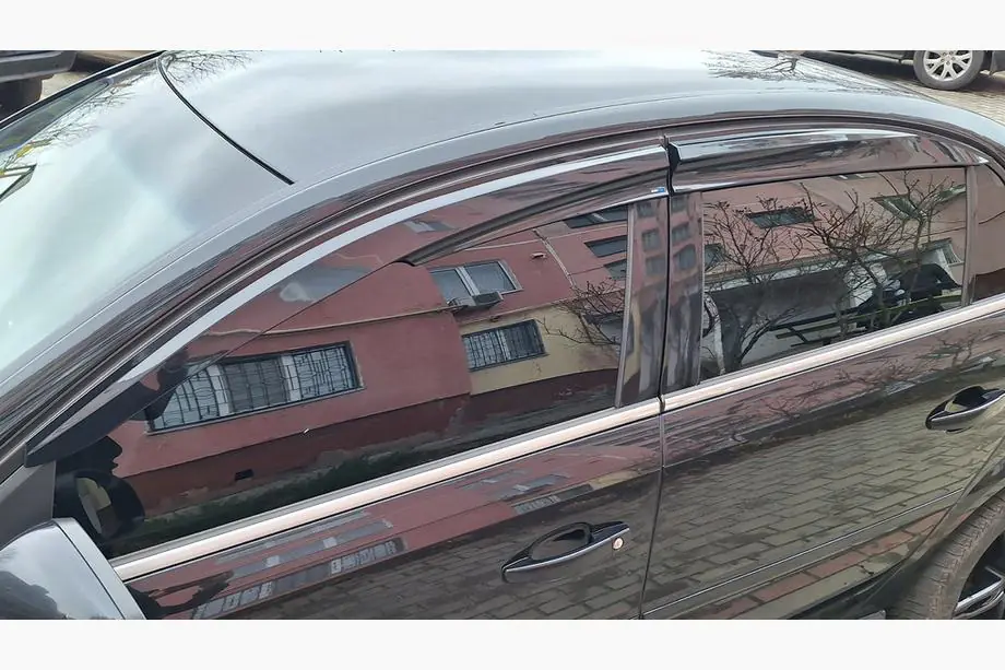 Opel Vectra C 2002-2008 Deflectoare Geamuri SD (4 buc, Sunplex Sport) Image