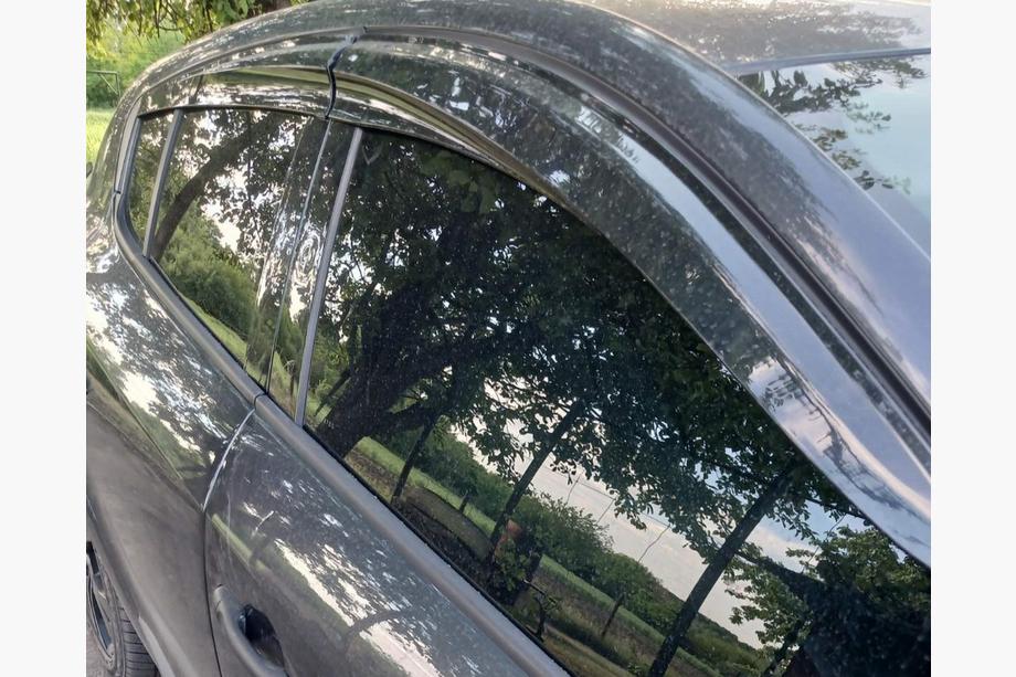 Renault Megane III 2009-2016 Deflectoare Geamuri HB (4 buc, Sunplex Sport) Foto 4