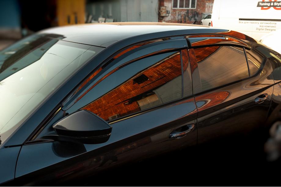 Skoda Superb 2015-2024 Deflectoare Geamuri SD (4 buc, Sunplex Sport) Foto 1