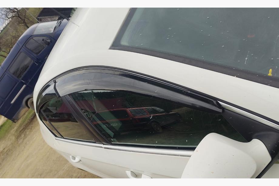 Volkswagen Passat B6 2006-2012 Deflectoare Geamuri SD (4 buc, Sunplex Sport) Foto 4