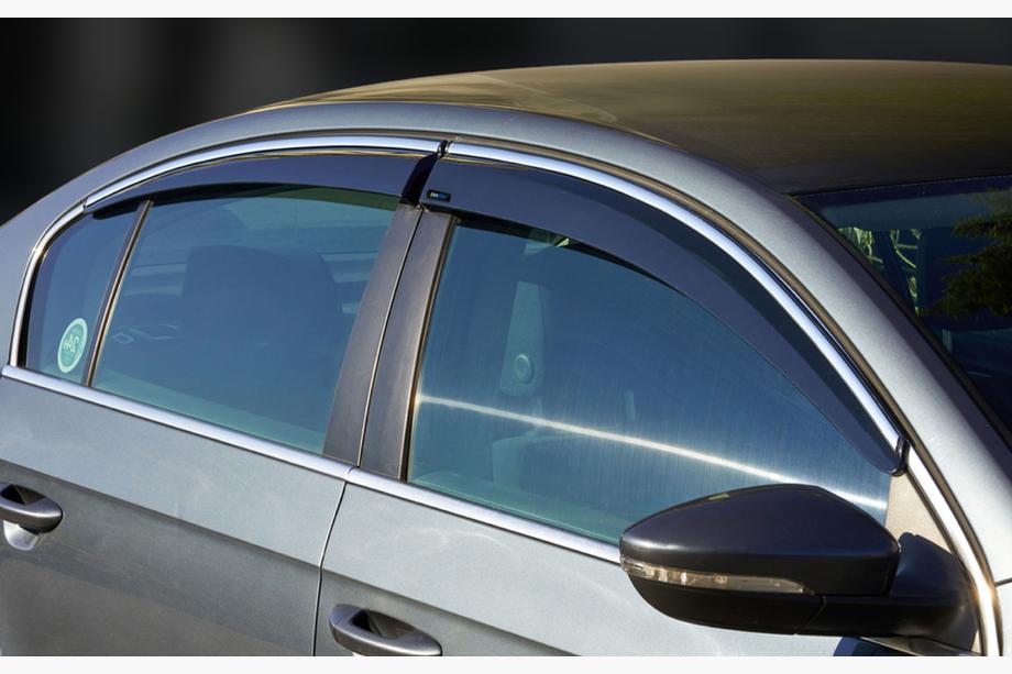 Volkswagen Passat B8 2015-2023 Deflectoare geamuri cu ornament cromat SD (4 buc, Sunplex Chrome) Foto 1