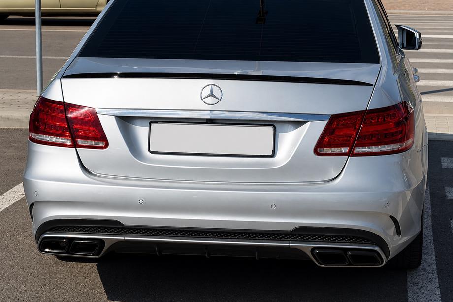 Mercedes E-class W212 2009-2016 Spoiler Lip (Sunplex, Negru) (130,5cm x 5,8cm) Image