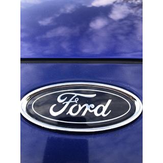 Emblema fata 2015-2017 112x47 mm (autocolant) Ford Focus III 2011-2017 foto 3
