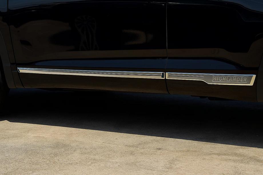 Toyota Highlander 2013-2019 Molduri Cromate pentru Usi Libao (ABS) Image