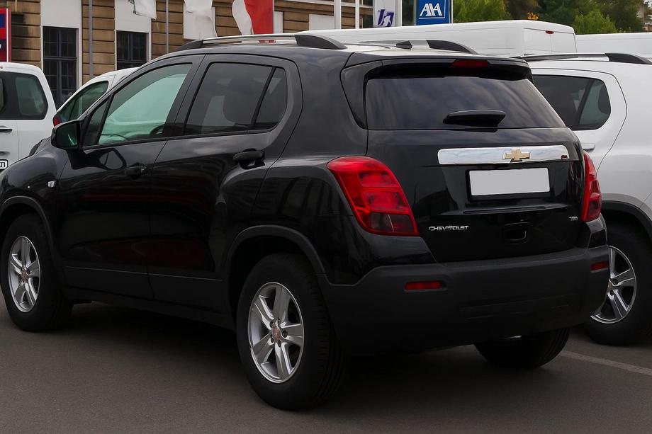 Chevrolet Trax 2012-2023 Ornament cromat deasupra numarului Libao (ABS) Image