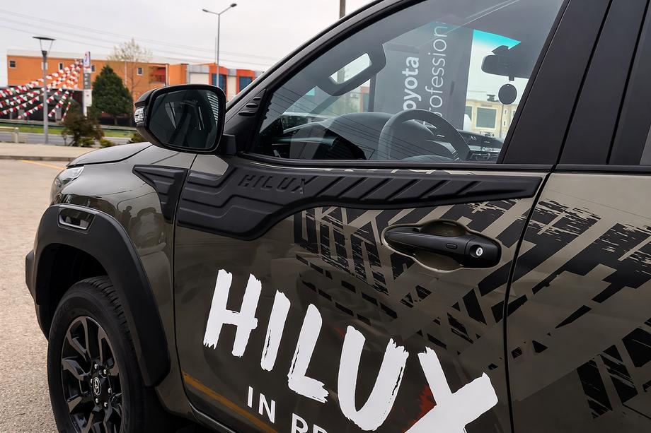 Toyota Hilux 2015- Molduri superioare usa (4 buc, ABS) Image