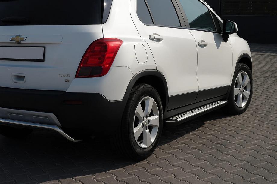 Chevrolet Trax 2012-2023 Praguri Laterale OEM V2 (2 buc, Aluminiu) Image