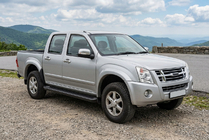 Isuzu D-Max 2002-2011 Praguri Laterale Allmond Black (2007-2012, 2 buc, Aluminiu) foto 1