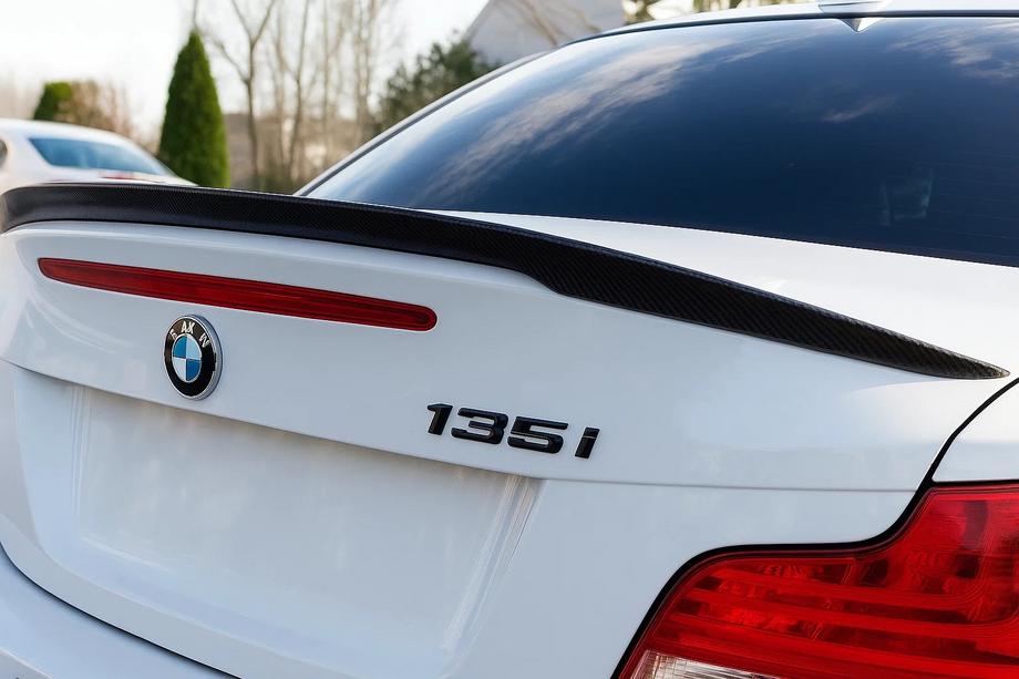 BMW 1 Series E81/E82/E87/E88 2004-2011 Spoiler Lip (pentru E82, negru) Image