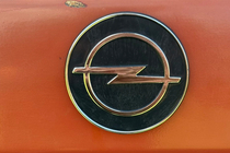 Opel Omega B 1994-2003 Emblema, Turcia Fata cu tesitura (75mm) foto 2