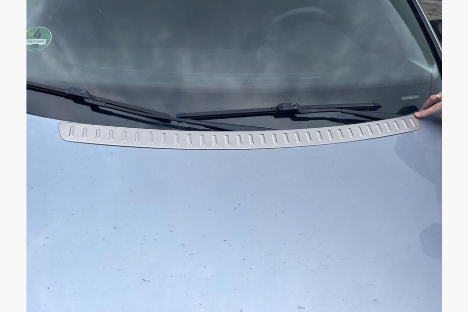 Volkswagen Passat B6 2006-2012 Ornament capota (1 buc, inox) Foto 4