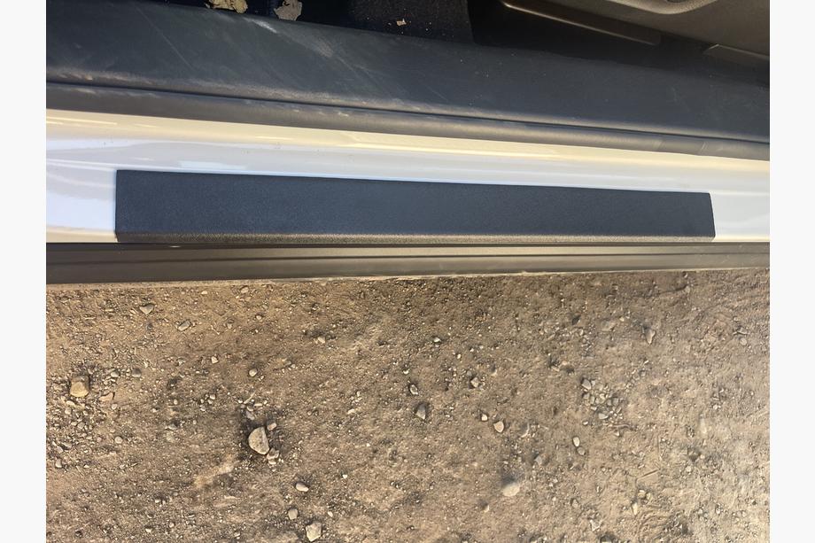 Mazda CX-30 2019- Protectii praguri DDU Mat (2 buc, Plastic) Foto 3