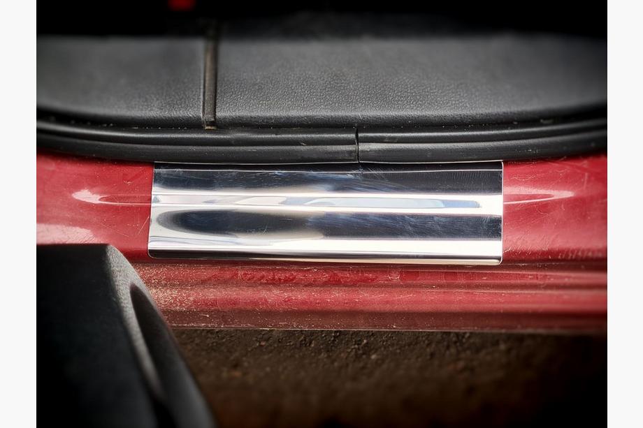 Nissan Qashqai 2007-2010 Protectii praguri inox (Carmos V2, 4 buc) Foto 4