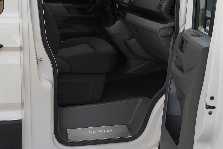 Volkswagen Crafter 2006-2016 Capace praguri interioare (Carmos V2) Foto 1