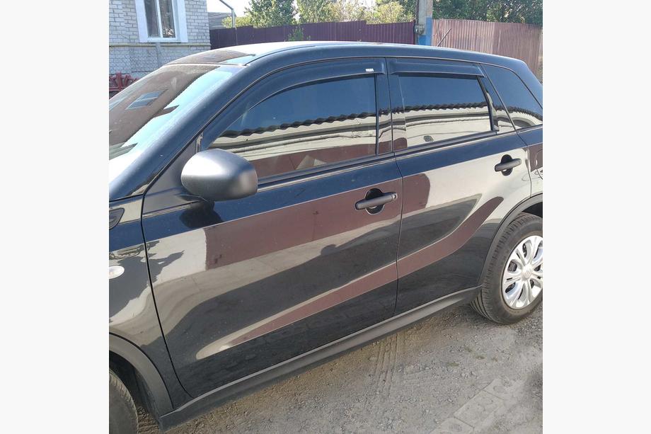 Suzuki Vitara 2015- Deflectoare Geamuri (4 buc, Niken) Image